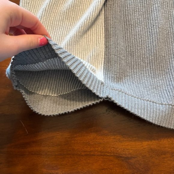 Lululemon It All Lines Up Poncho - Picture 4 of 7